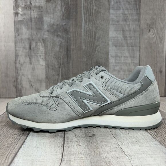 New Balance 696 Women's Classic Sneakers Running Shoes Suede Gray Size 6.5 B - Picture 9 of 13